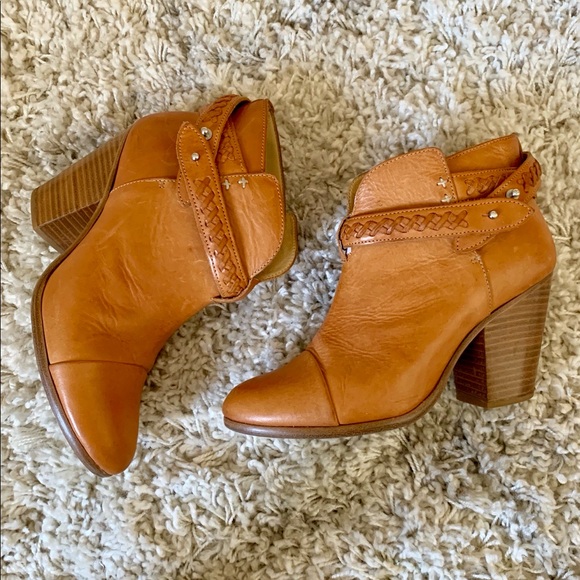 rag & bone Shoes - 🎉SALE🎉 Rag & Bone Tan Harrow Leather Bootie Sz 8